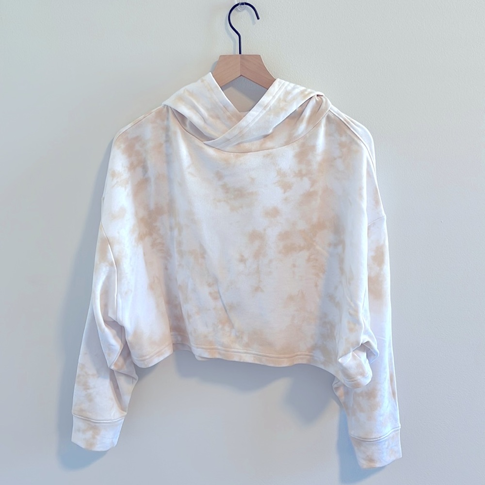 Cropped Fabletics tie-dye hoodie!